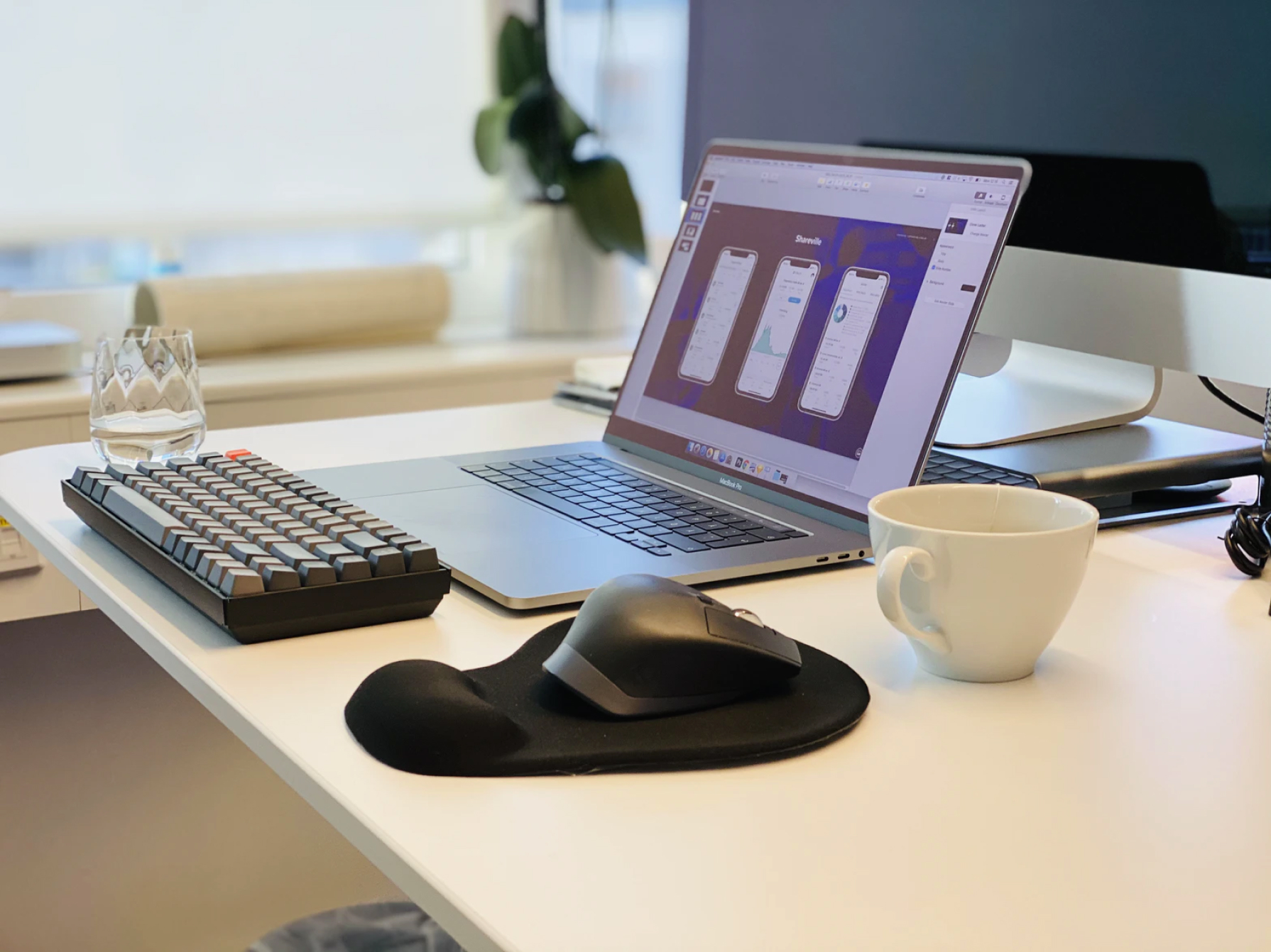 Keyboard and phone on a table